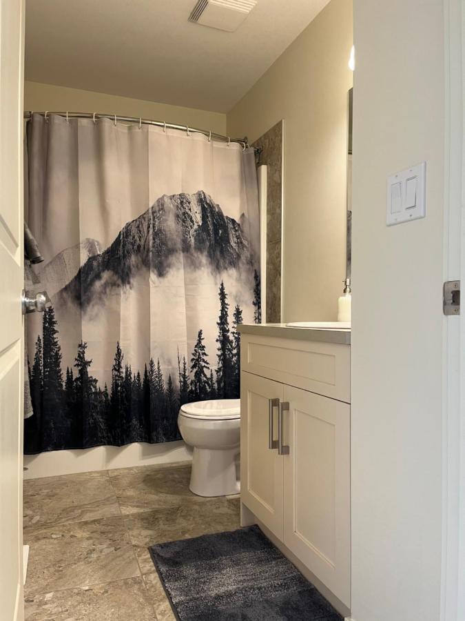Perfect Base Invermere 3Bd Townhouse Mt Views With Garage ภายนอก รูปภาพ